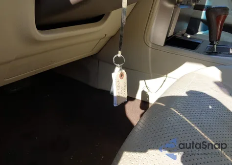 2011 Lexus Gx 460 z USA, uszkodzony, nr VIN JTJBM7FX4B5022824